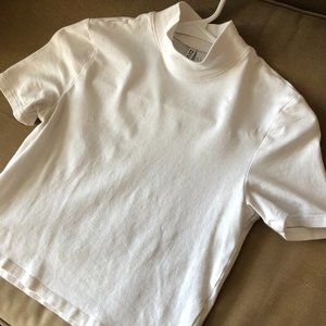 H&M Short Sleeve Mock Neck Crop Top